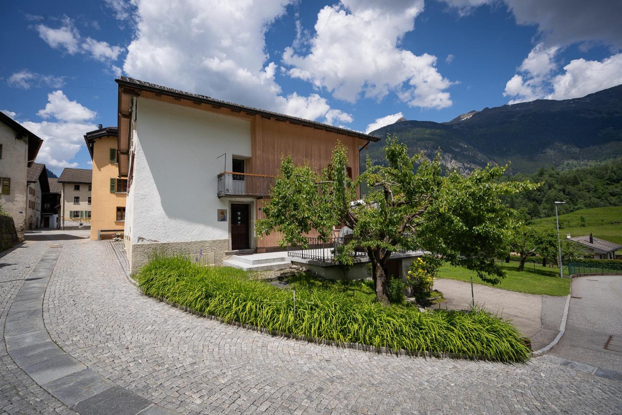 Casa Dorino - Luogo Idilliaco, Ideale Per Famiglie, Terrazza Ed Ampio Giardino, Vista Montagne, Sauna Privata Rodi Luaran gambar